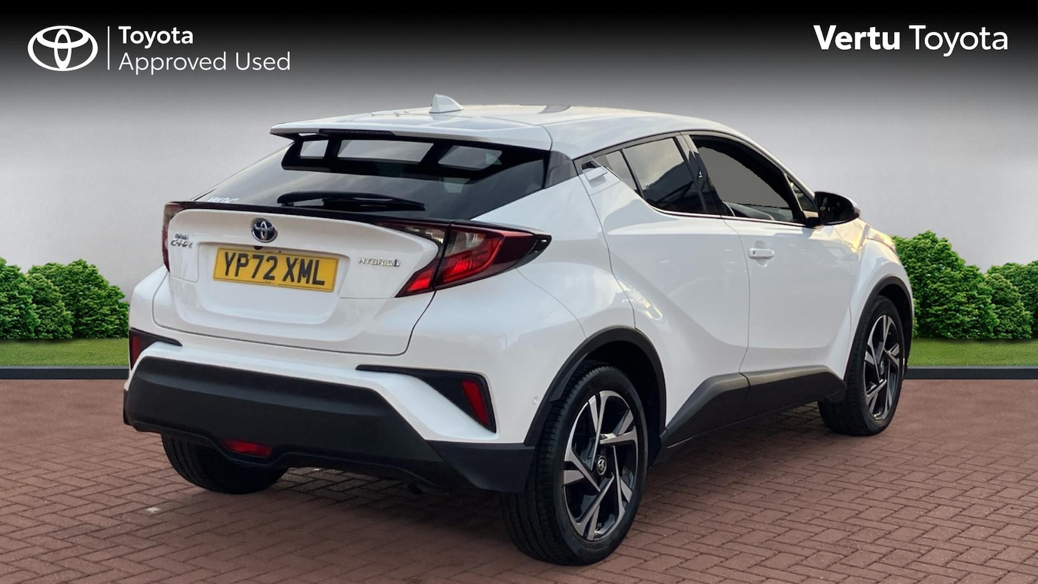Used Toyota C-HR 2022 for sale - 76452631: Photo 2