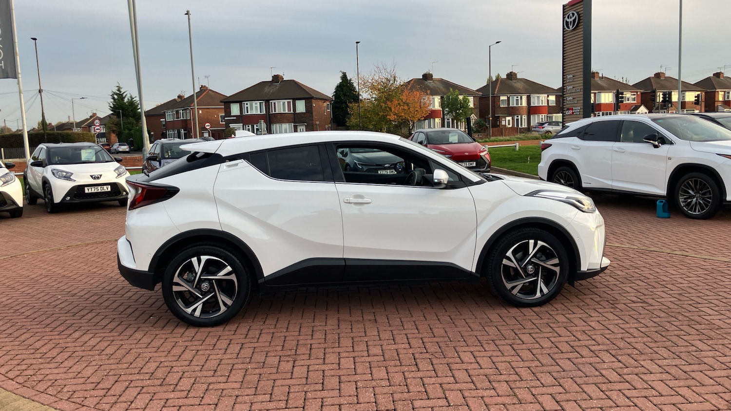 Used Toyota C-HR 2022 for sale - 76452631: Photo 28