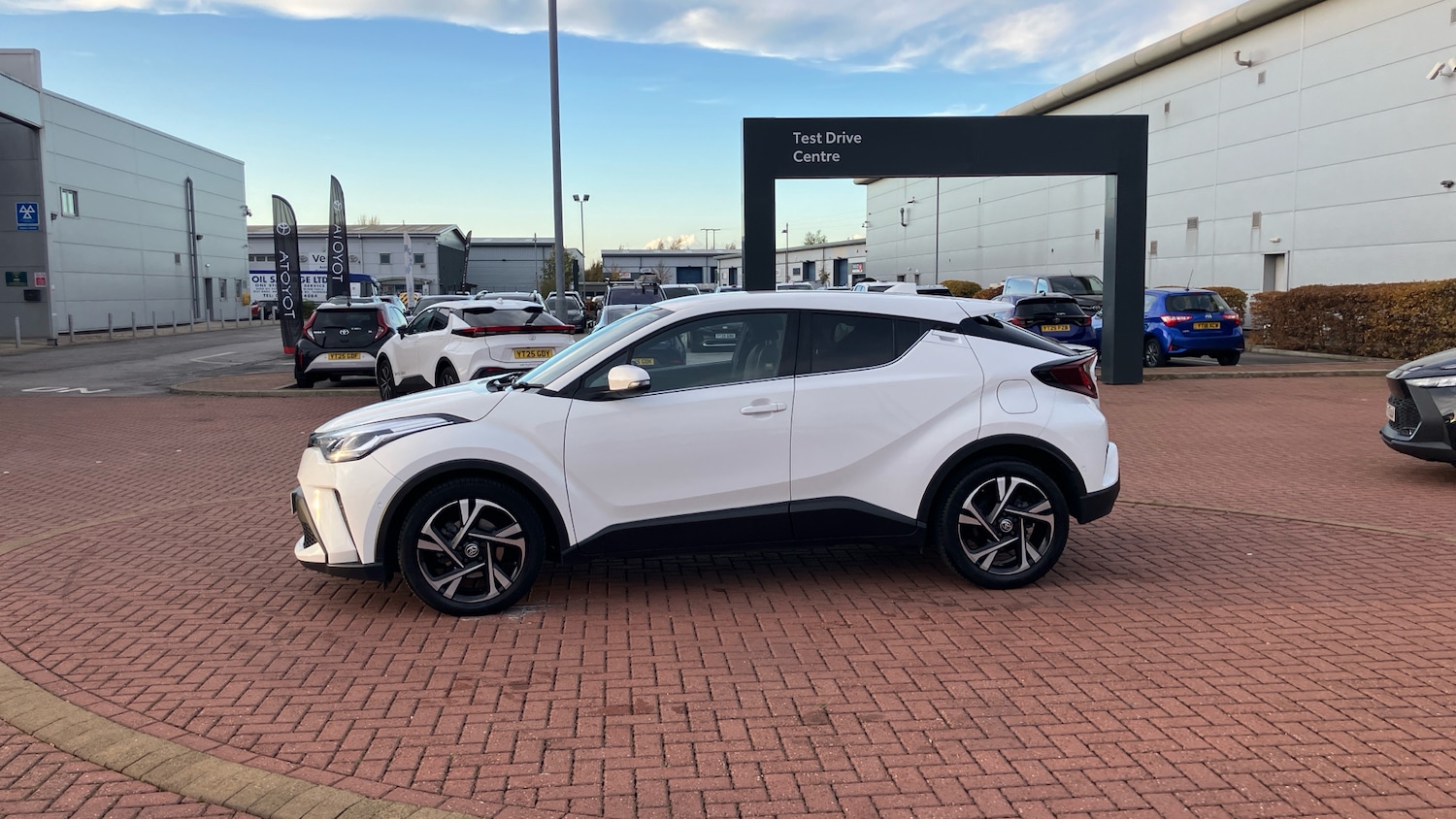 Used Toyota C-HR 2022 for sale - 76452631: Photo 29
