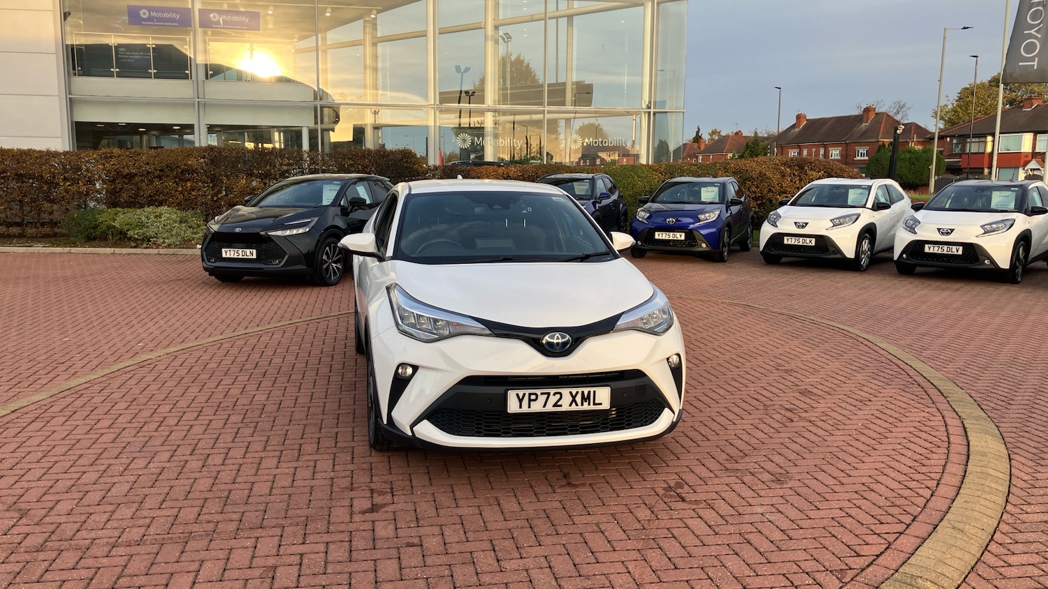 Used Toyota C-HR 2022 for sale - 76452631: Photo 30