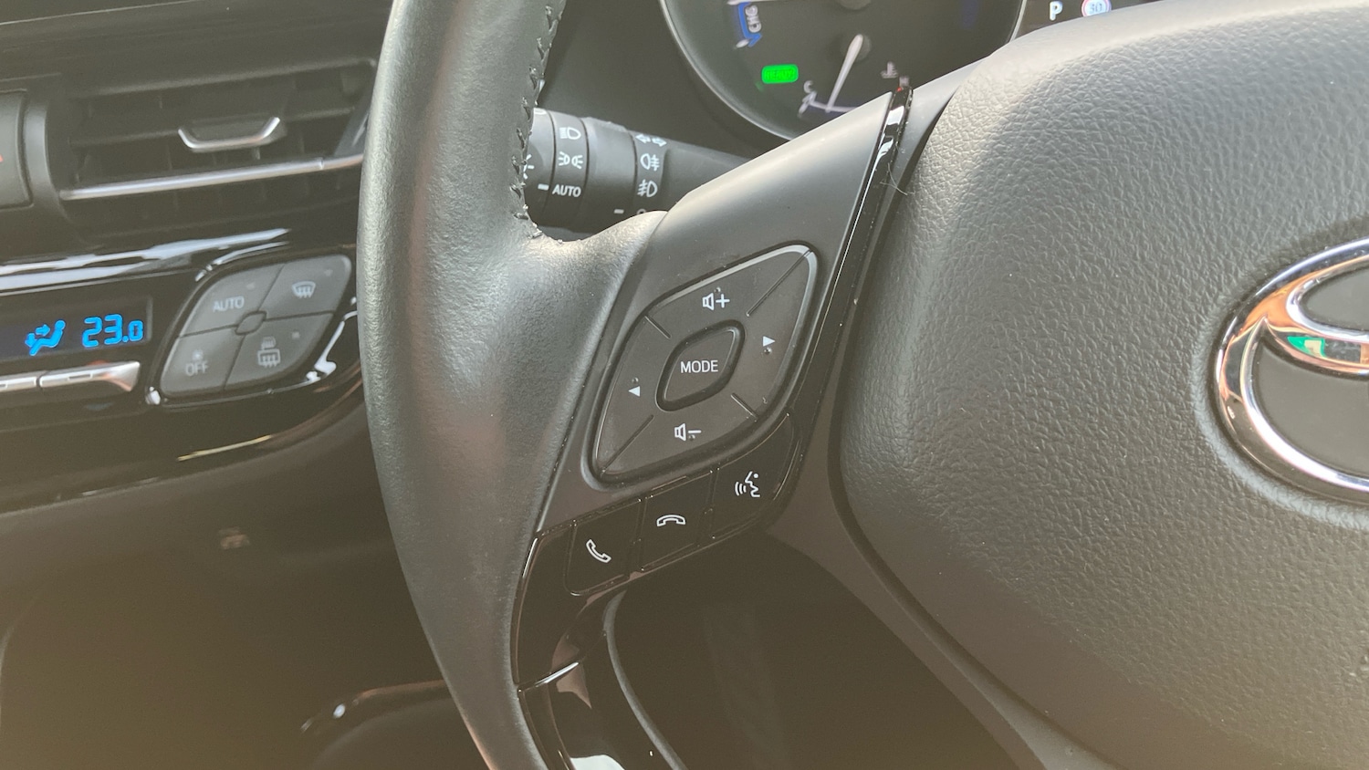 Used Toyota C-HR 2022 for sale - 76452631: Photo 38