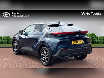 Used Toyota C-HR 2024 for sale - 78970789: Photo