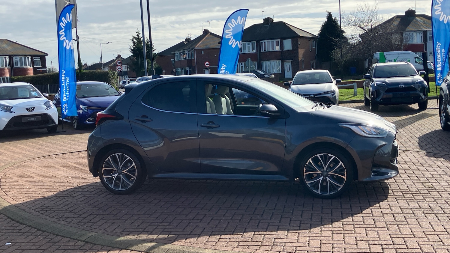 Used Toyota Yaris 2023 for sale - 77779060: Photo 16