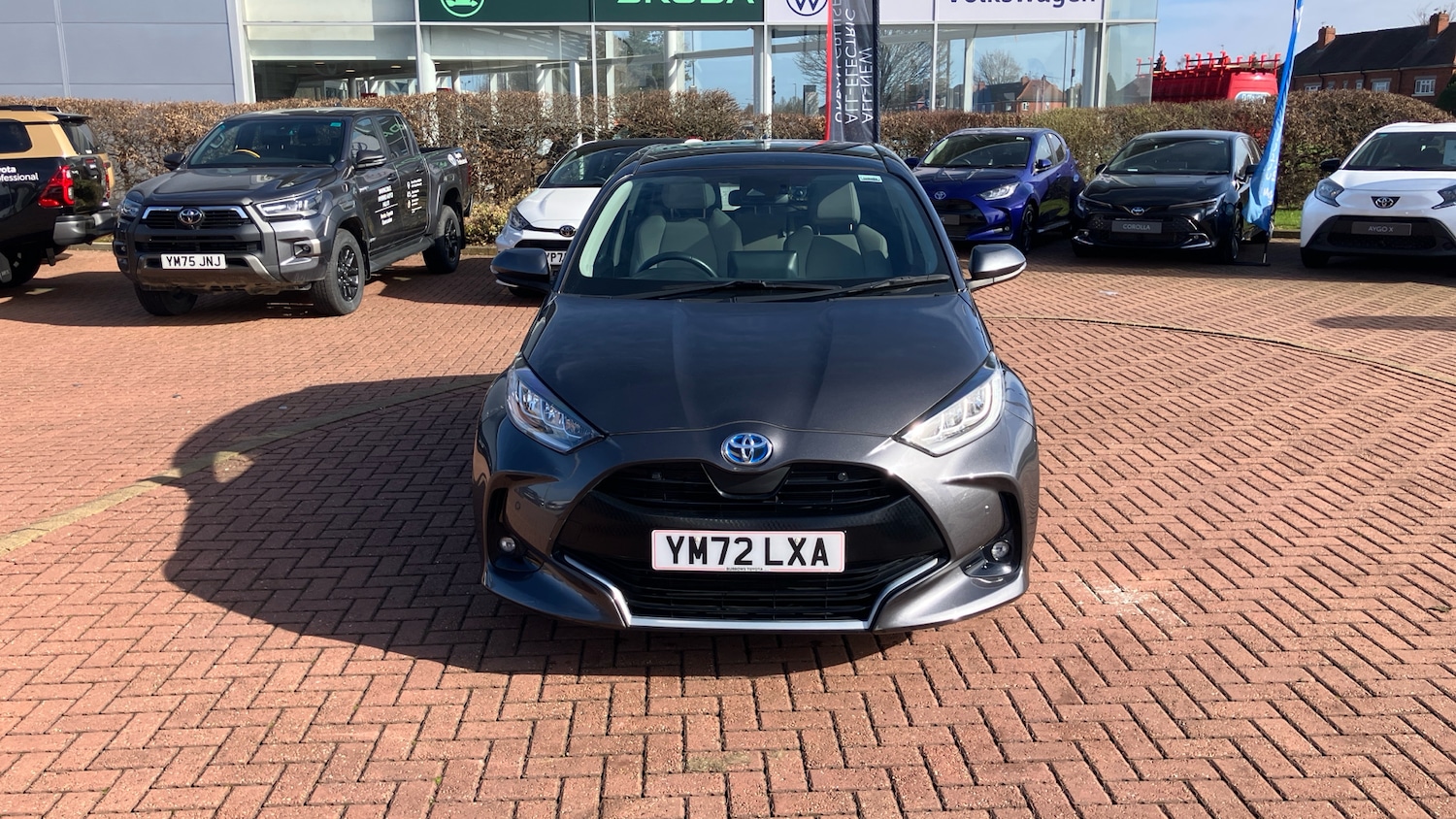 Used Toyota Yaris 2023 for sale - 77779060: Photo 32