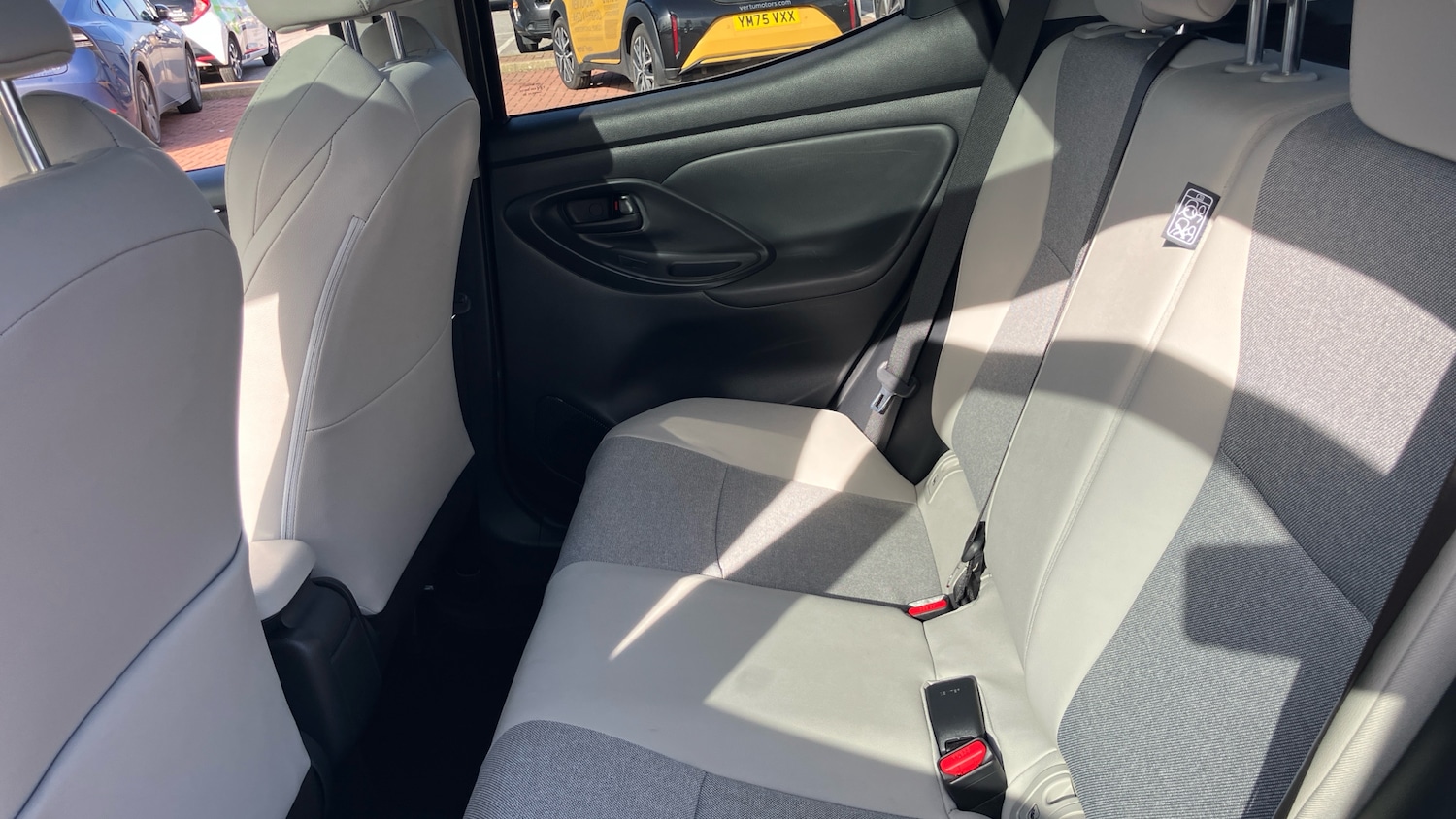 Used Toyota Yaris 2023 for sale - 77779060: Photo 36