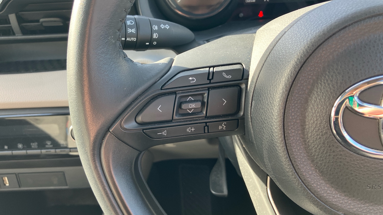 Used Toyota Yaris 2023 for sale - 77779060: Photo 40