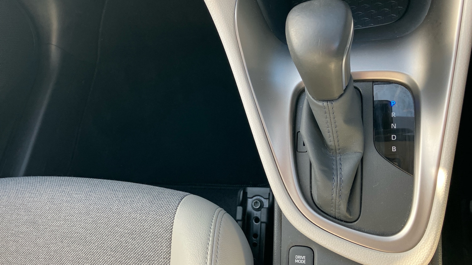 Used Toyota Yaris 2023 for sale - 77779060: Photo 43