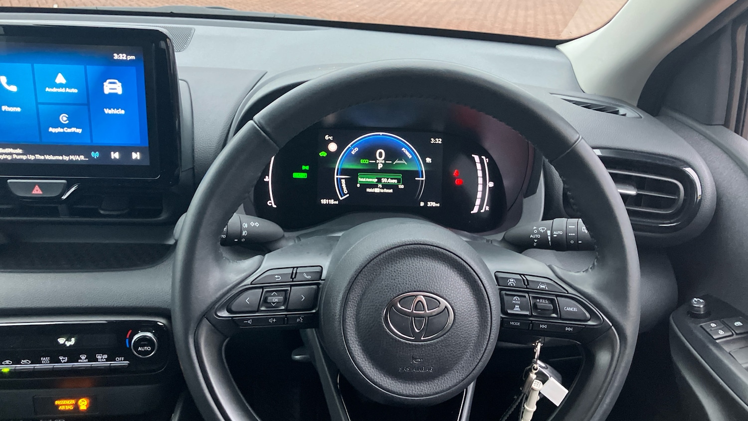 Used Toyota Yaris 2024 for sale - 77434527: Photo 8