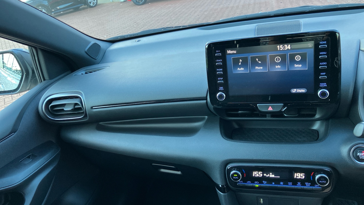 Used Toyota Yaris 2023 for sale - 76627867: Photo 36