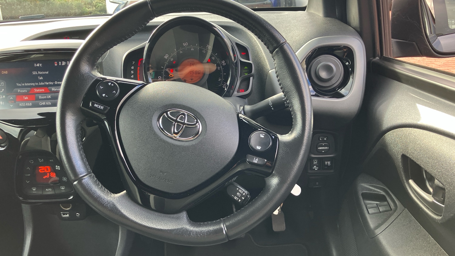 Used Toyota AYGO 2022 for sale - 76461758: Photo 8