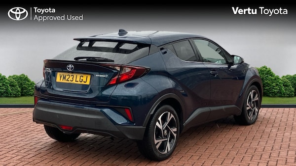 Used Toyota C-HR 2023 for sale - 76193090: Photo 2