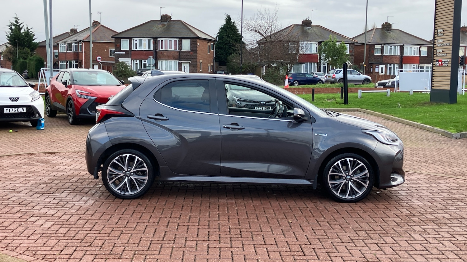 Used Toyota Yaris 2020 for sale - 76627763: Photo 16