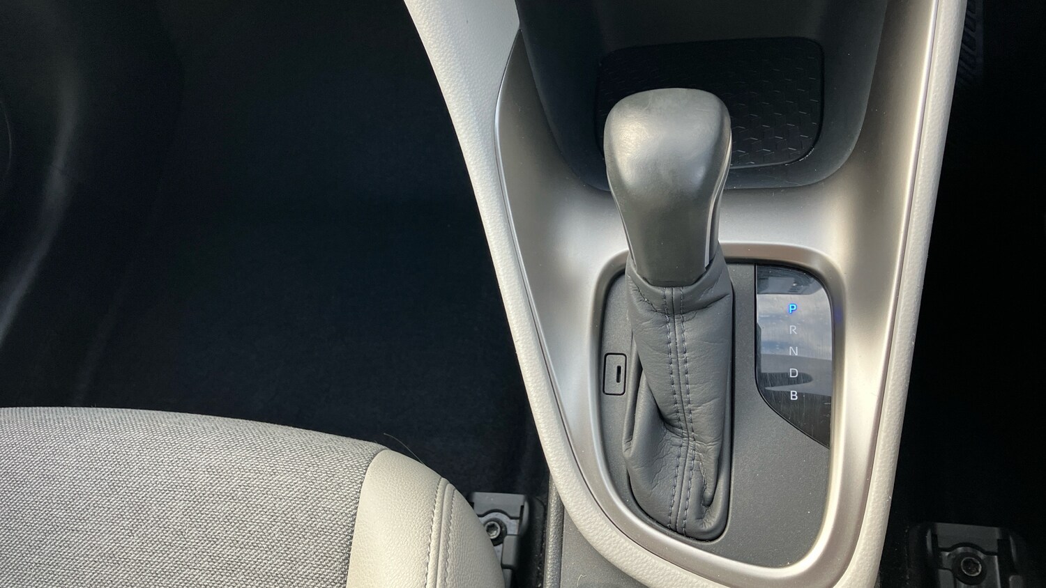 Used Toyota Yaris 2020 for sale - 76627763: Photo 37