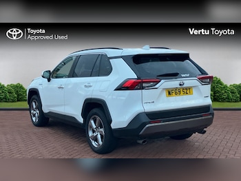 Used Toyota RAV4 2019 for sale - 76980767: Photo
