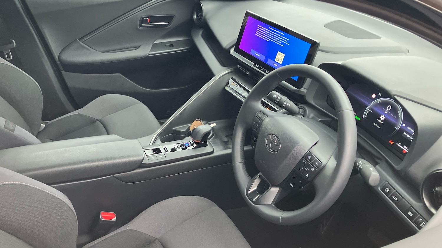 Used Toyota C-HR 2024 for sale - 77171023: Photo 11