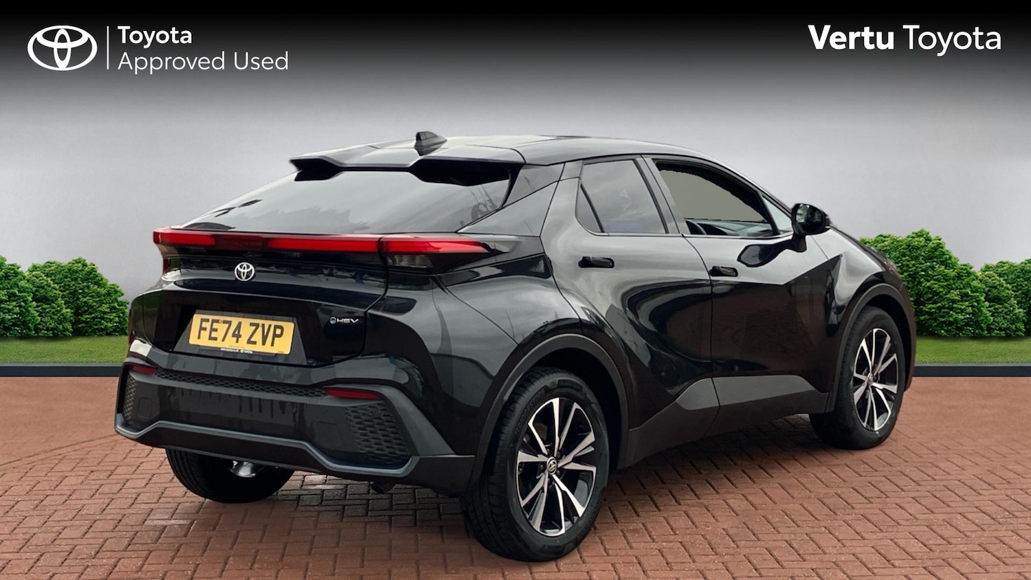 Used Toyota C-HR 2024 for sale - 77171023: Photo 2