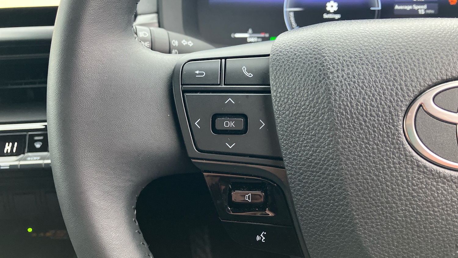 Used Toyota C-HR 2024 for sale - 77171023: Photo 38