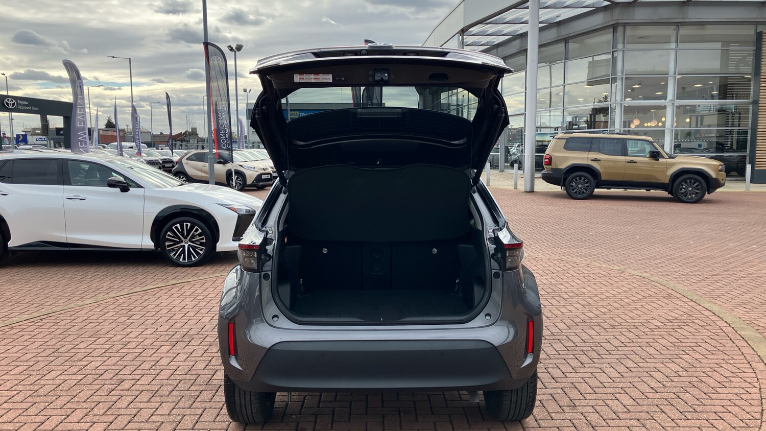 Used Toyota Yaris Cross 2024 for sale - 78078762: Photo 38