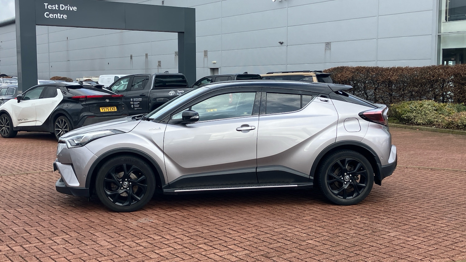 Used Toyota C-HR 2019 for sale - 77567320: Photo 17