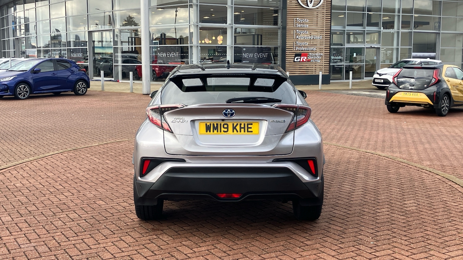 Used Toyota C-HR 2019 for sale - 77567320: Photo 19