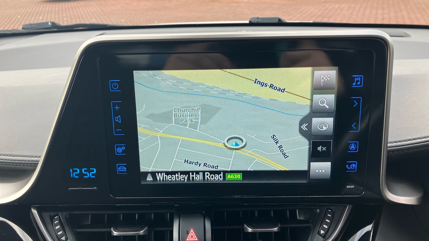 Used Toyota C-HR 2019 for sale - 77567320: Photo 7