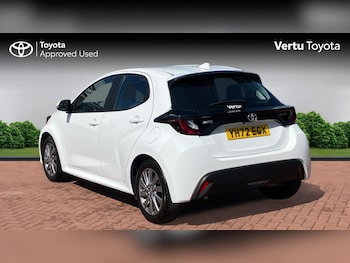 Used Toyota Yaris 2022 for sale - 78414602: Photo