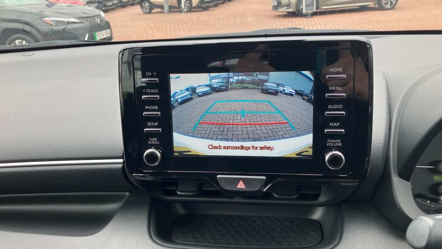 Used Toyota Yaris 2023 for sale - 78027611: Photo 27