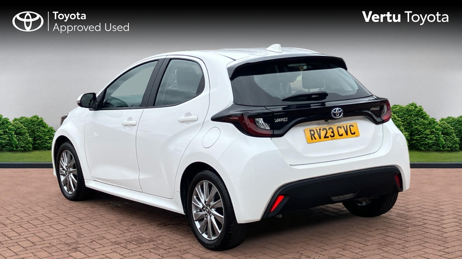 Used Toyota Yaris 2023 for sale - 78027611: Photo 4