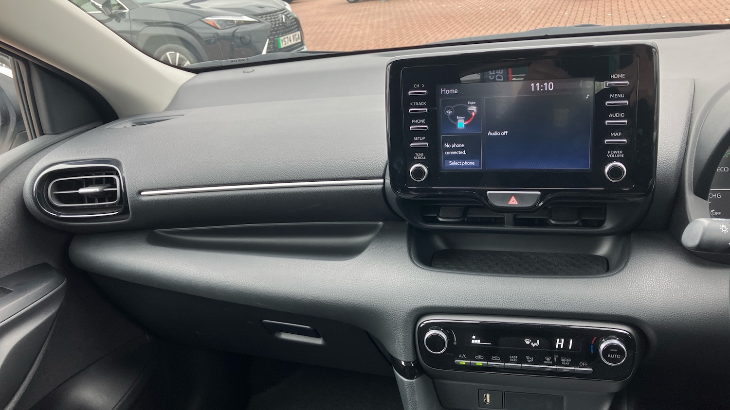 Used Toyota Yaris 2023 for sale - 78027611: Photo 42