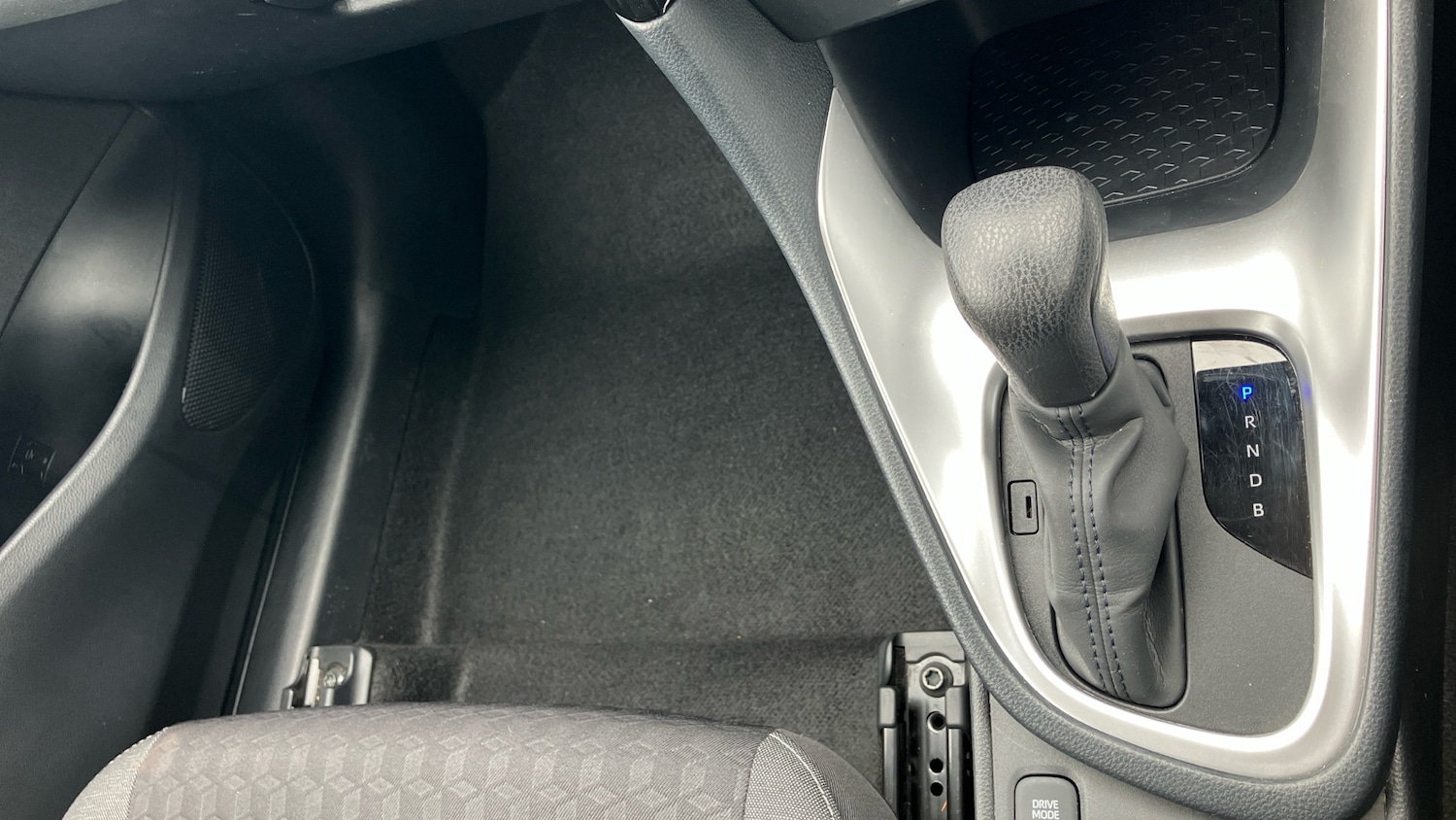 Used Toyota Yaris 2023 for sale - 78027611: Photo 45