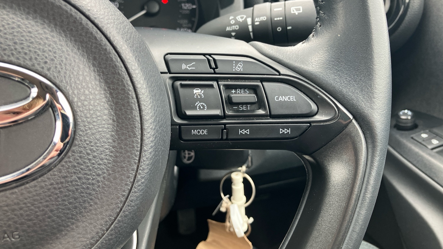 Used Toyota Yaris 2023 for sale - 78027611: Photo 48