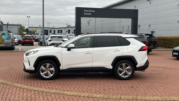 Used Toyota RAV4 2020 for sale - 76253087: Photo 17