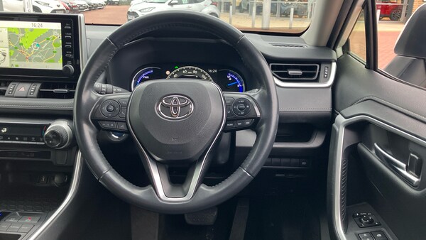 Used Toyota RAV4 2020 for sale - 76253087: Photo 8
