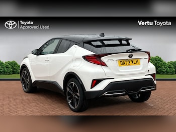 Used Toyota C-HR 2023 for sale - 77380617: Photo