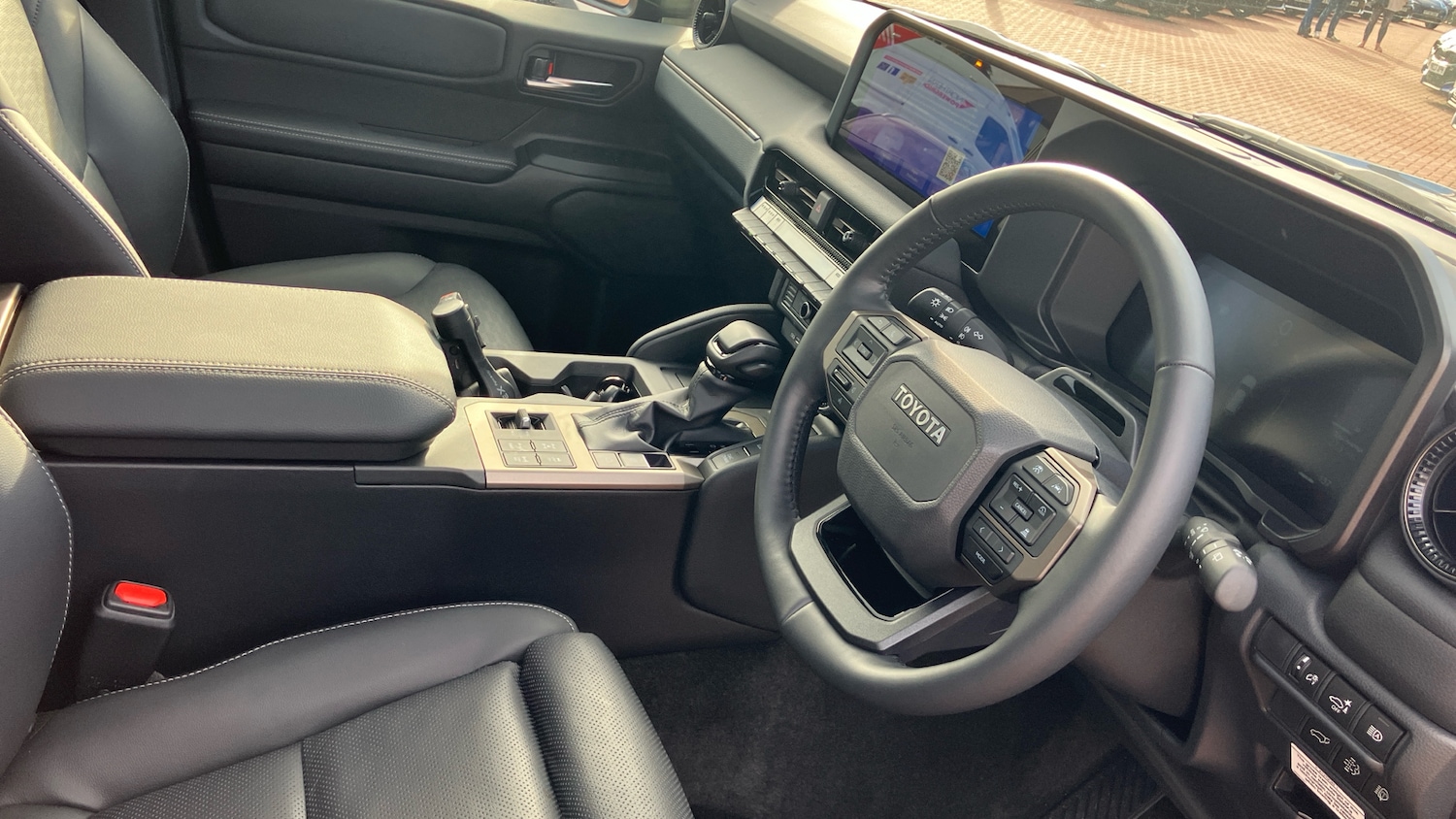 Used Toyota Land Cruiser 2024 for sale - 76332695: Photo 11