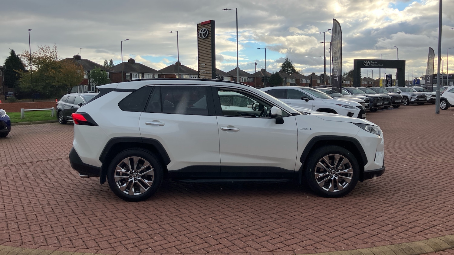 Used Toyota RAV4 2022 for sale - 76382554: Photo 16