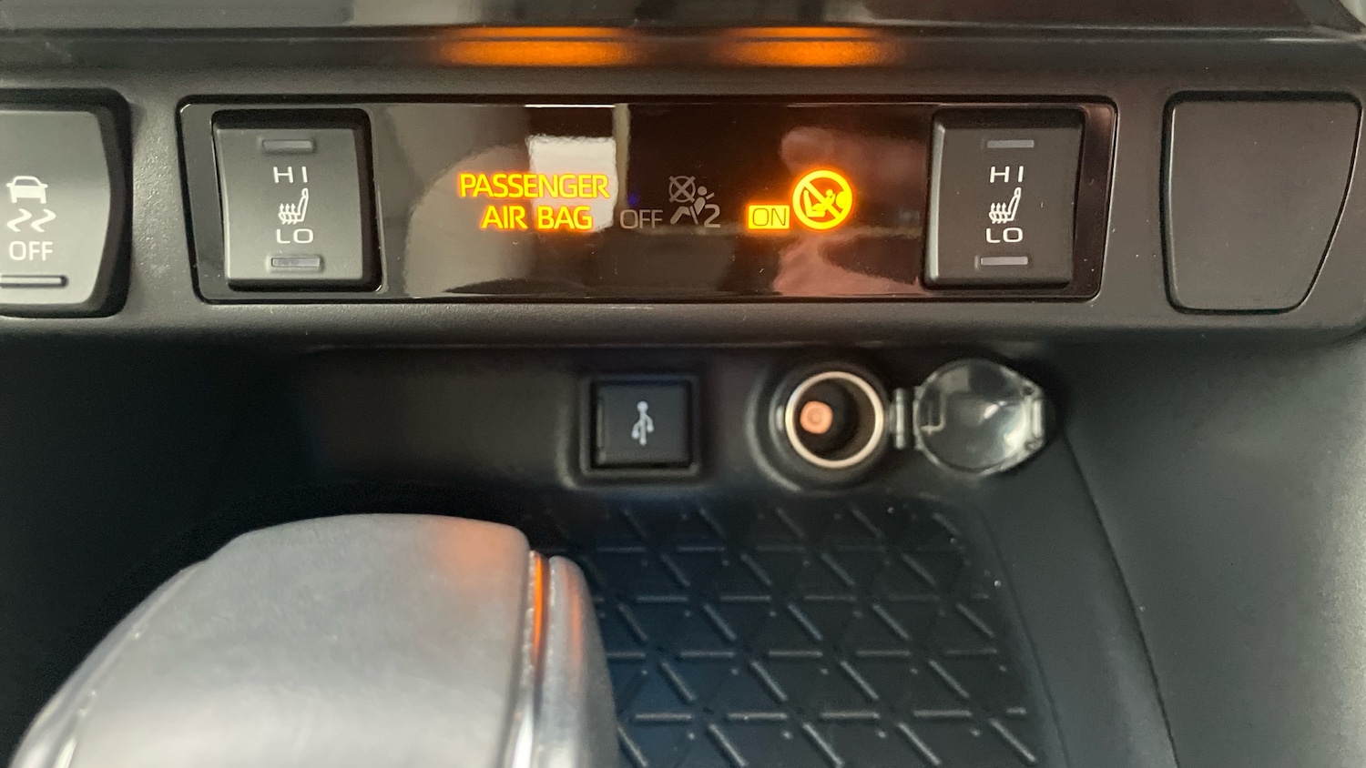 Used Toyota RAV4 2022 for sale - 76382554: Photo 36