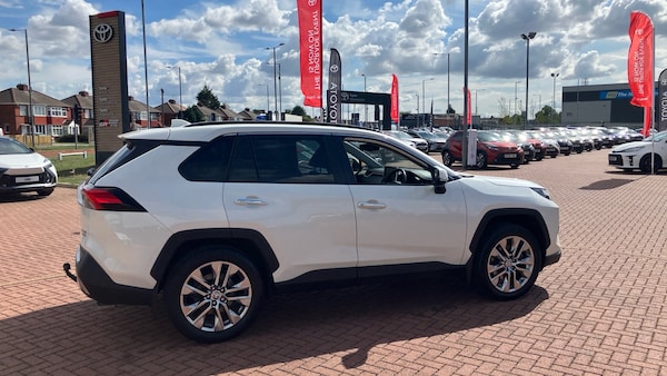 Used Toyota RAV4 2022 for sale - 75827653: Photo 28