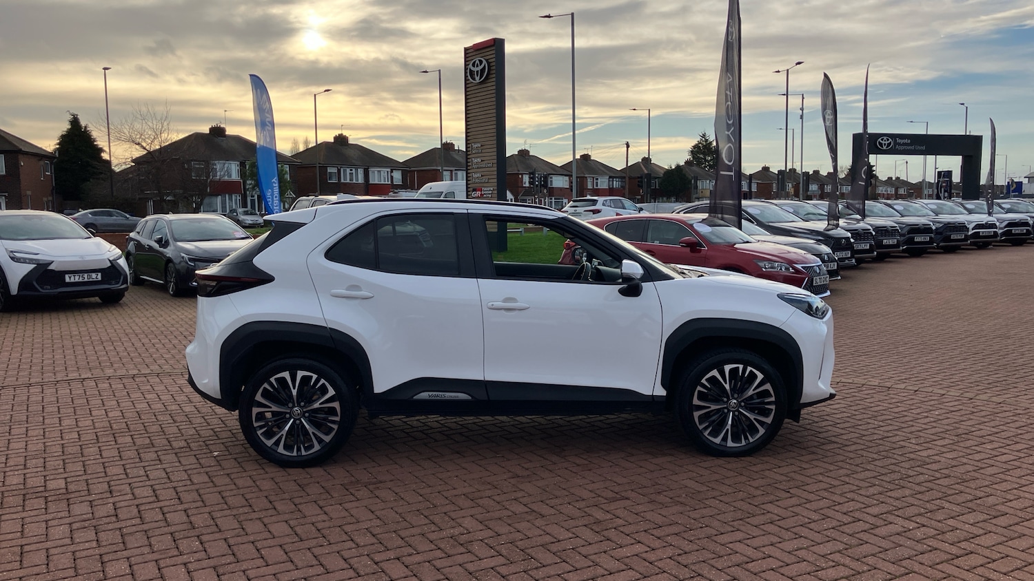 Used Toyota Yaris Cross 2023 for sale - 76969666: Photo 16