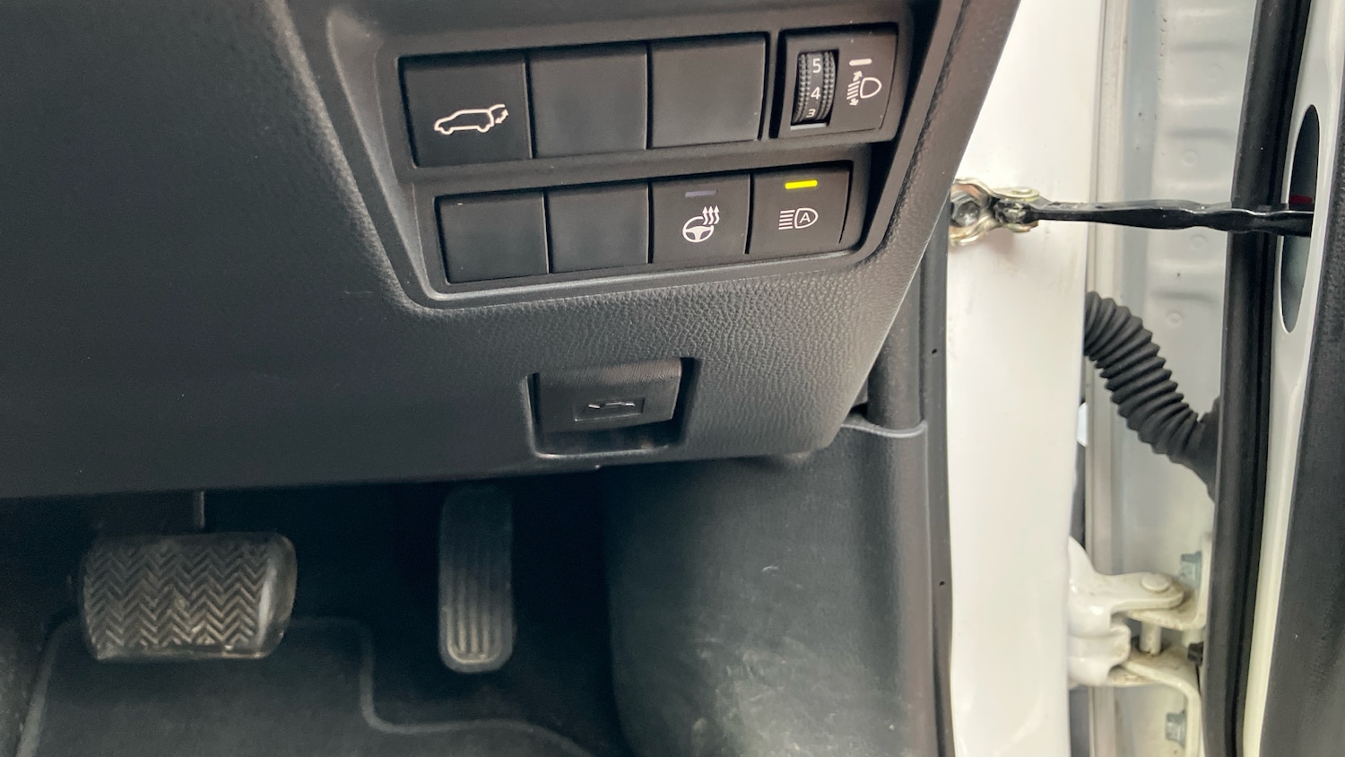 Used Toyota Yaris Cross 2023 for sale - 76969666: Photo 42