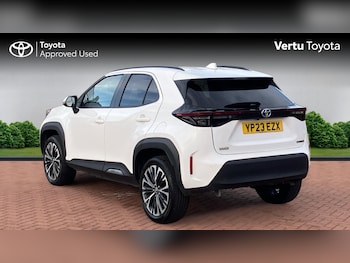 Used Toyota Yaris Cross 2023 for sale - 76969666: Photo