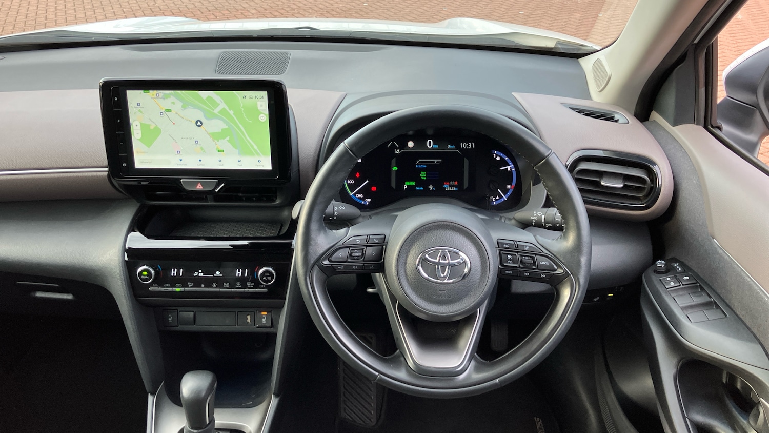 Used Toyota Yaris Cross 2023 for sale - 76969666: Photo 6