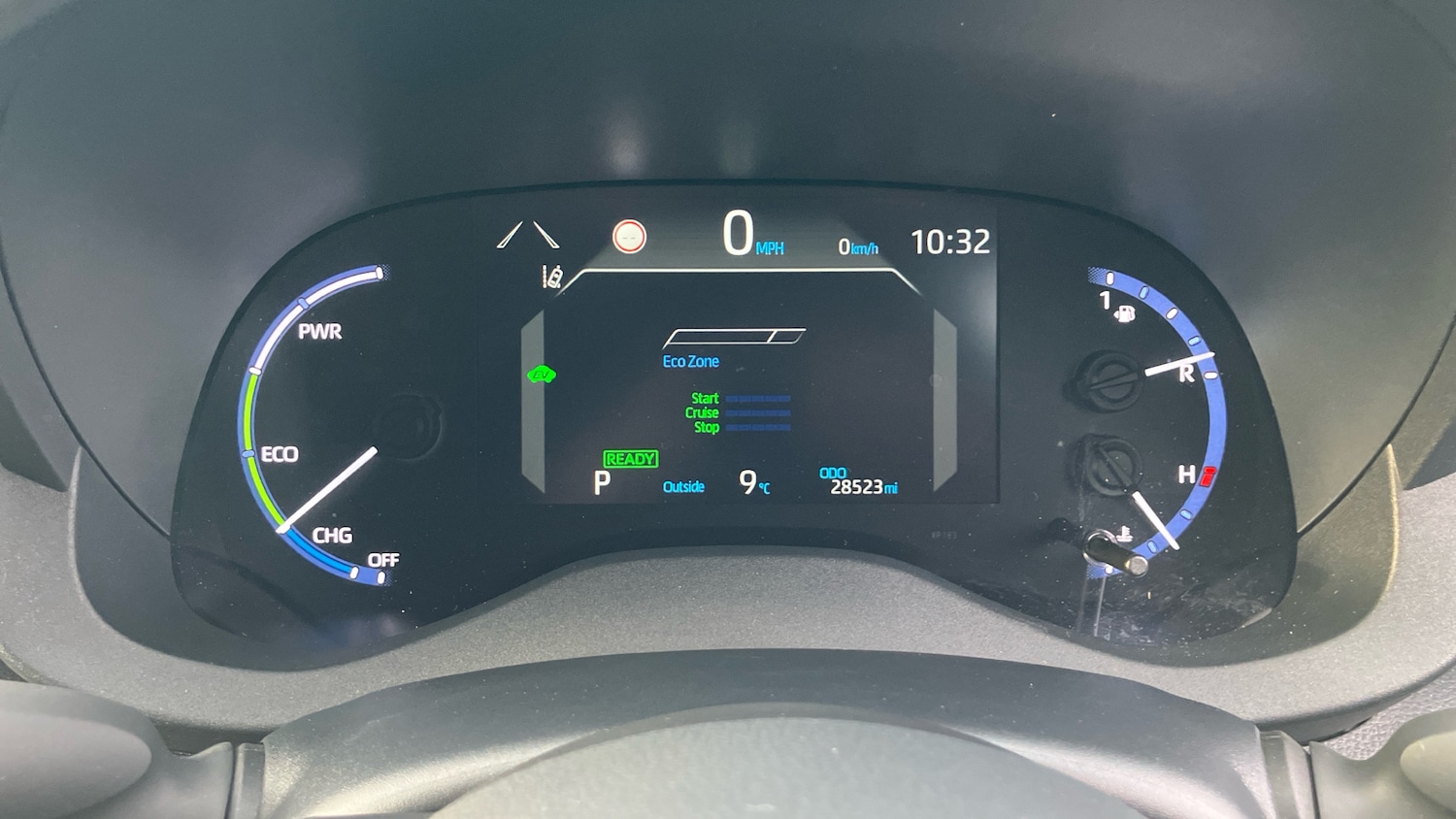 Used Toyota Yaris Cross 2023 for sale - 76969666: Photo 9