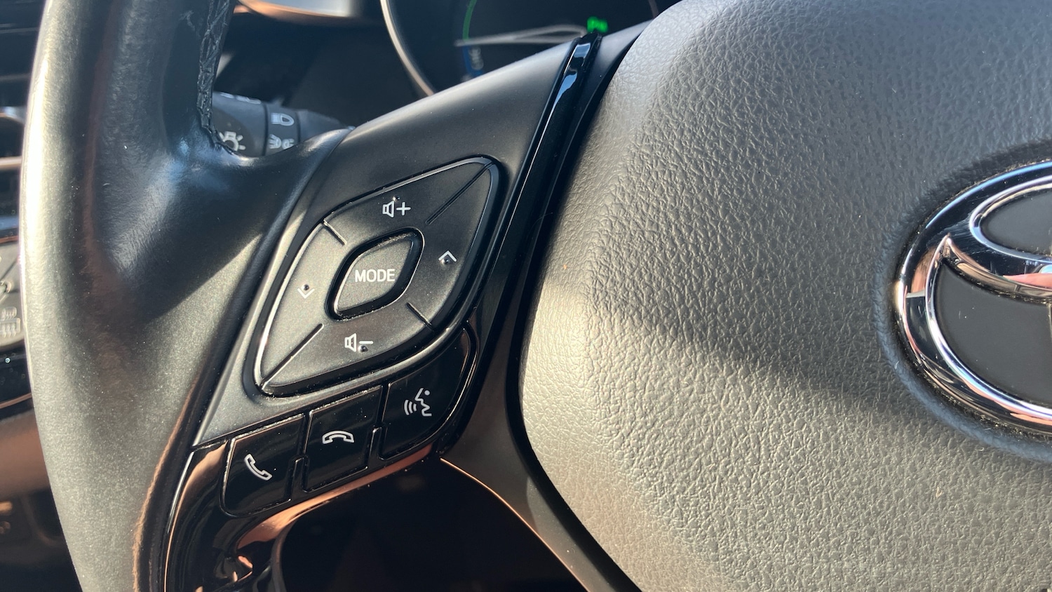 Used Toyota C-HR 2019 for sale - 76391648: Photo 35