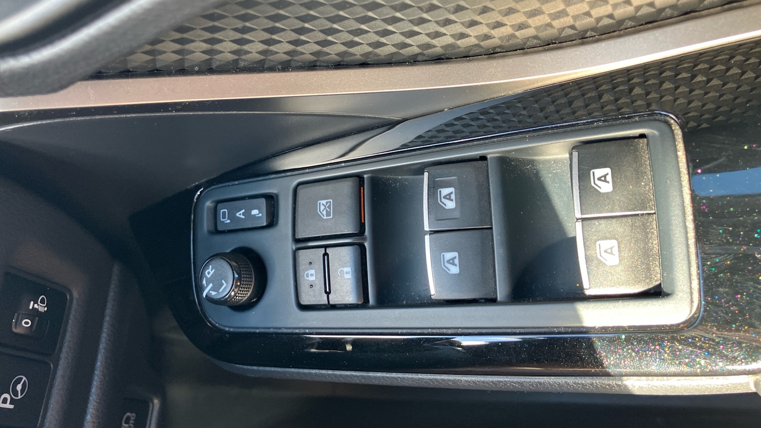 Used Toyota C-HR 2019 for sale - 76391648: Photo 37