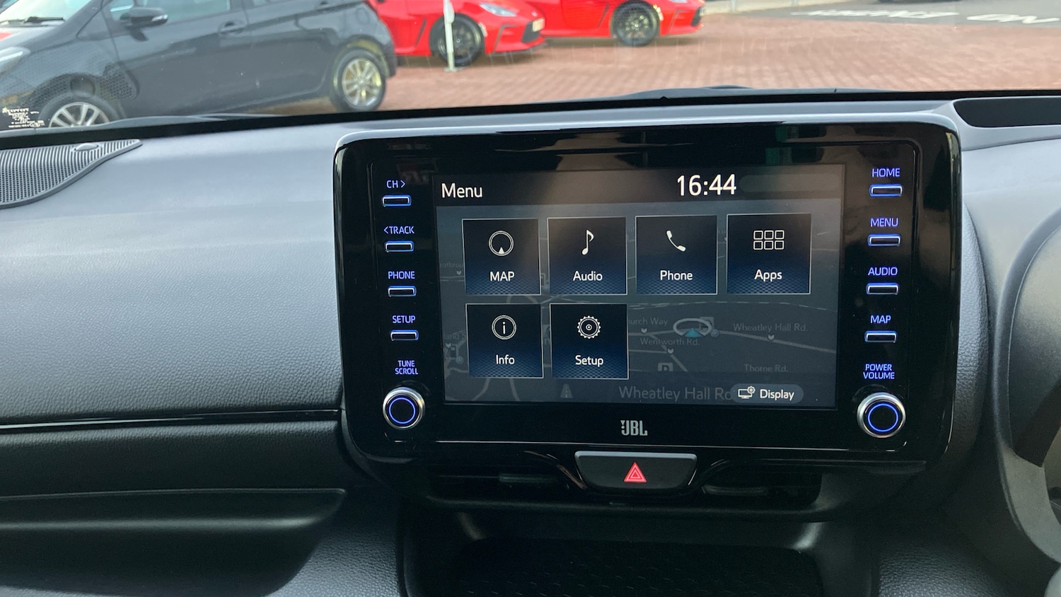 Used Toyota Yaris 2022 for sale - 76652232: Photo 25