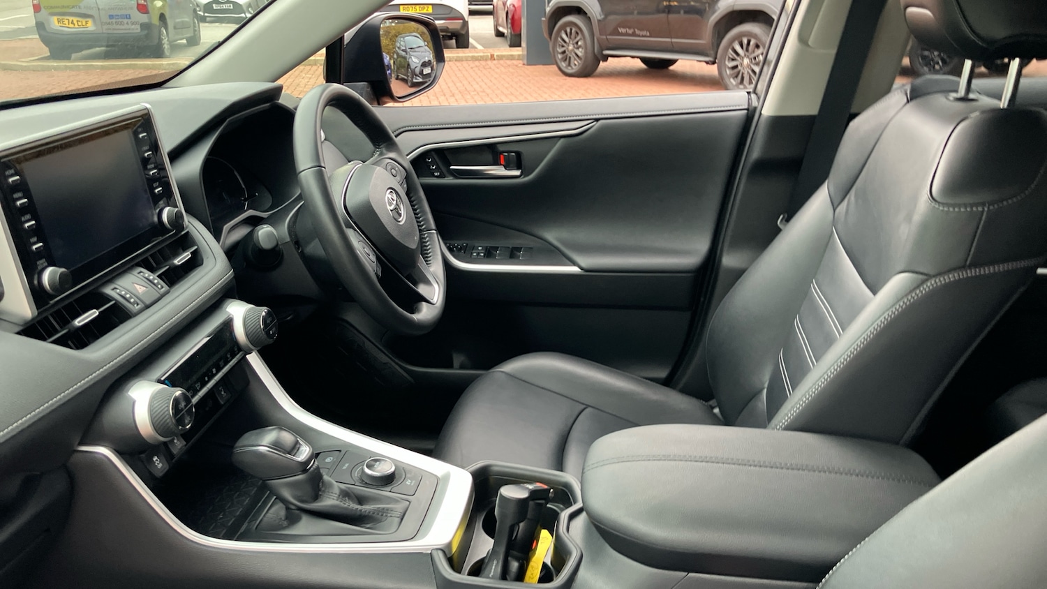 Used Toyota RAV4 2020 for sale - 76253911: Photo 10