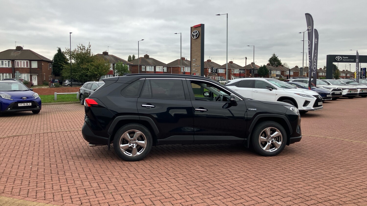 Used Toyota RAV4 2020 for sale - 76253911: Photo 28