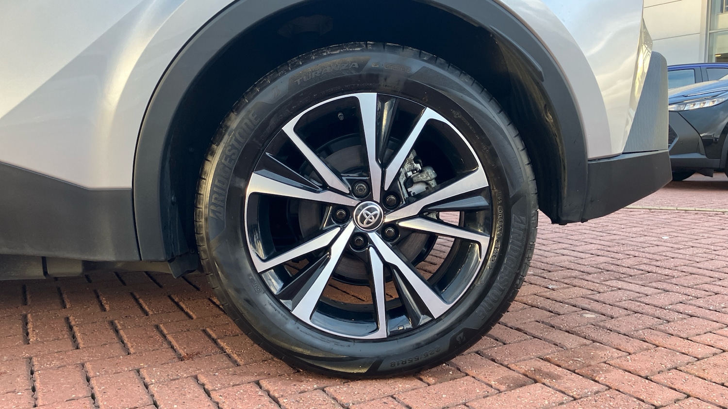 Used Toyota C-HR 2024 for sale - 76449221: Photo 18