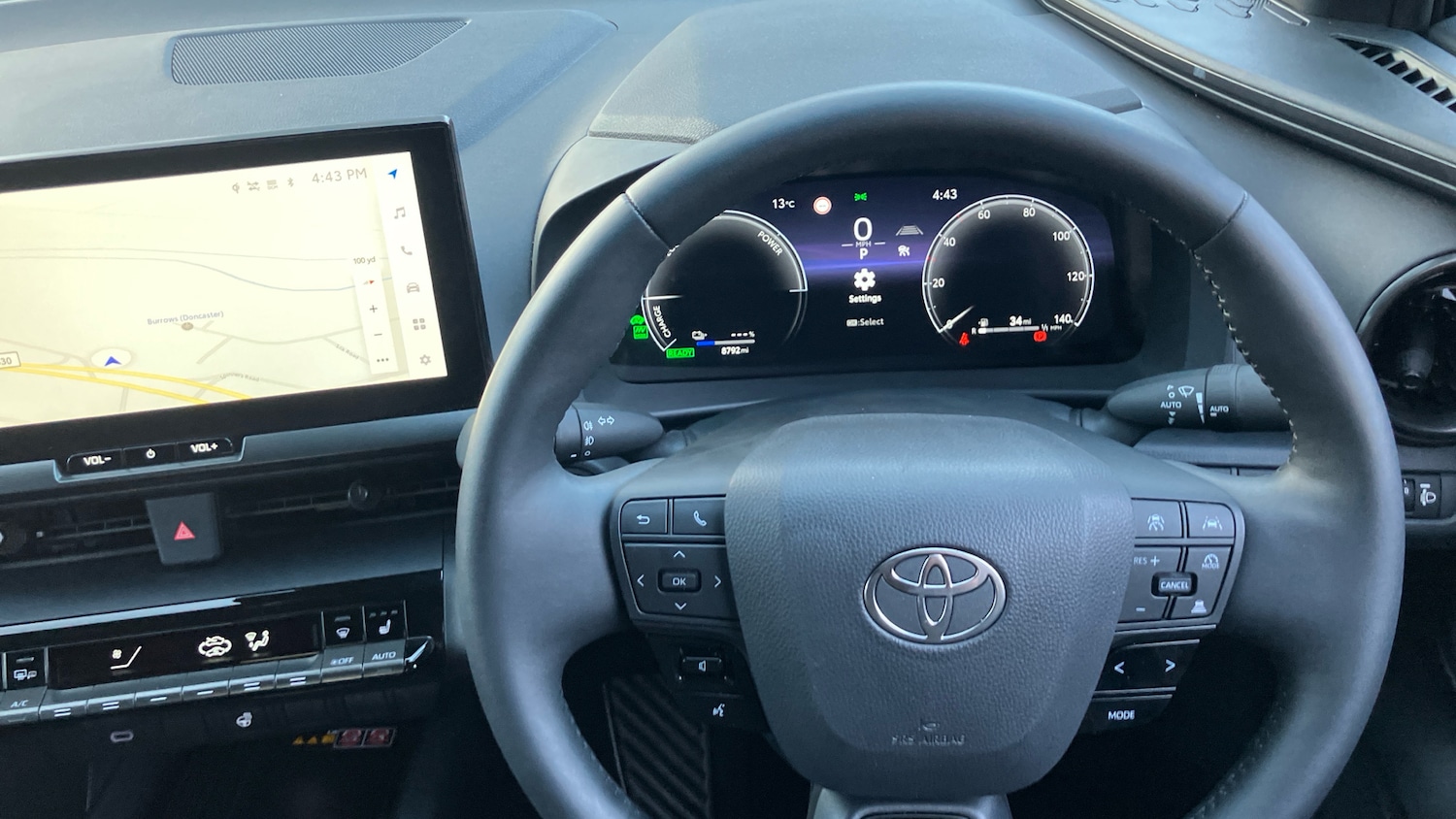 Used Toyota C-HR 2024 for sale - 76449221: Photo 8